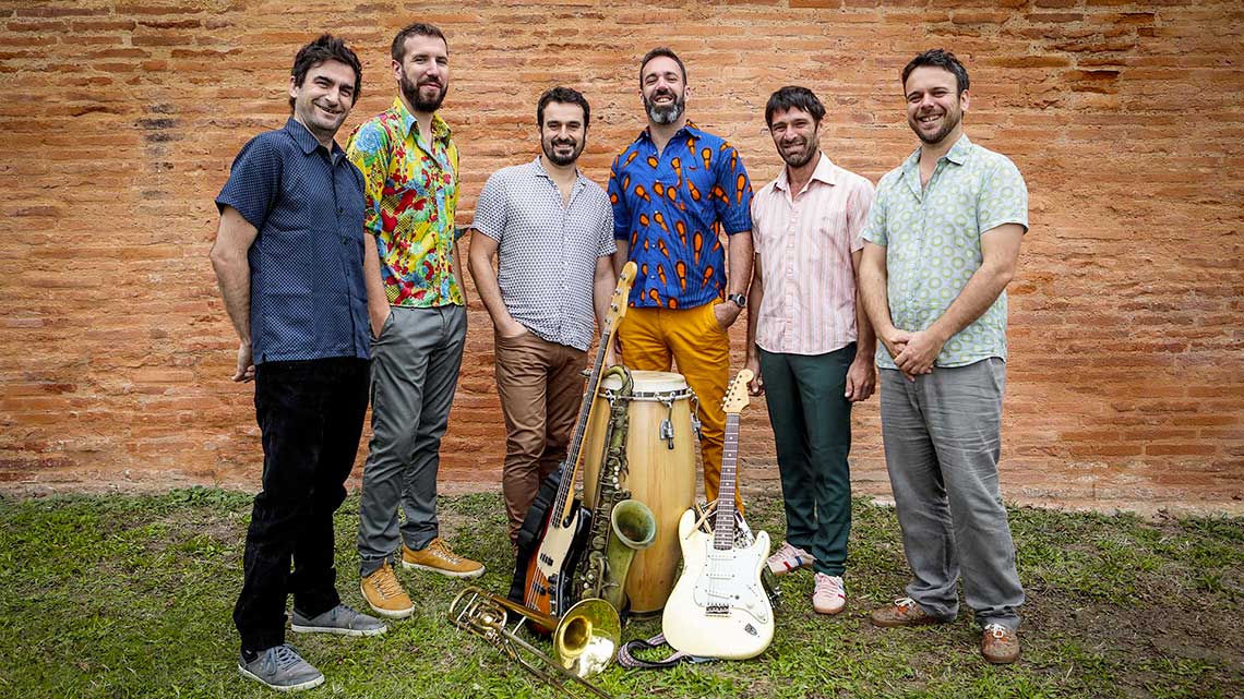 Le Tout Puissant Tropical Orchestra